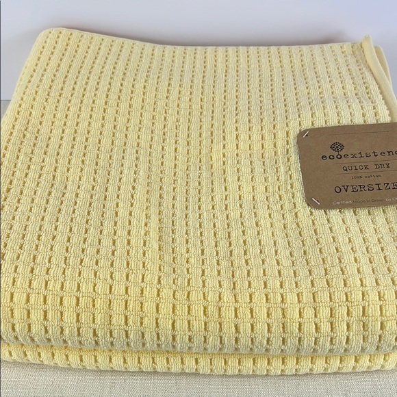 Ecoexistence Oversized Bath Towel Set Waffle Weave Yellow 100% Cotton 2 Pc NEW - Picture 4 of 9